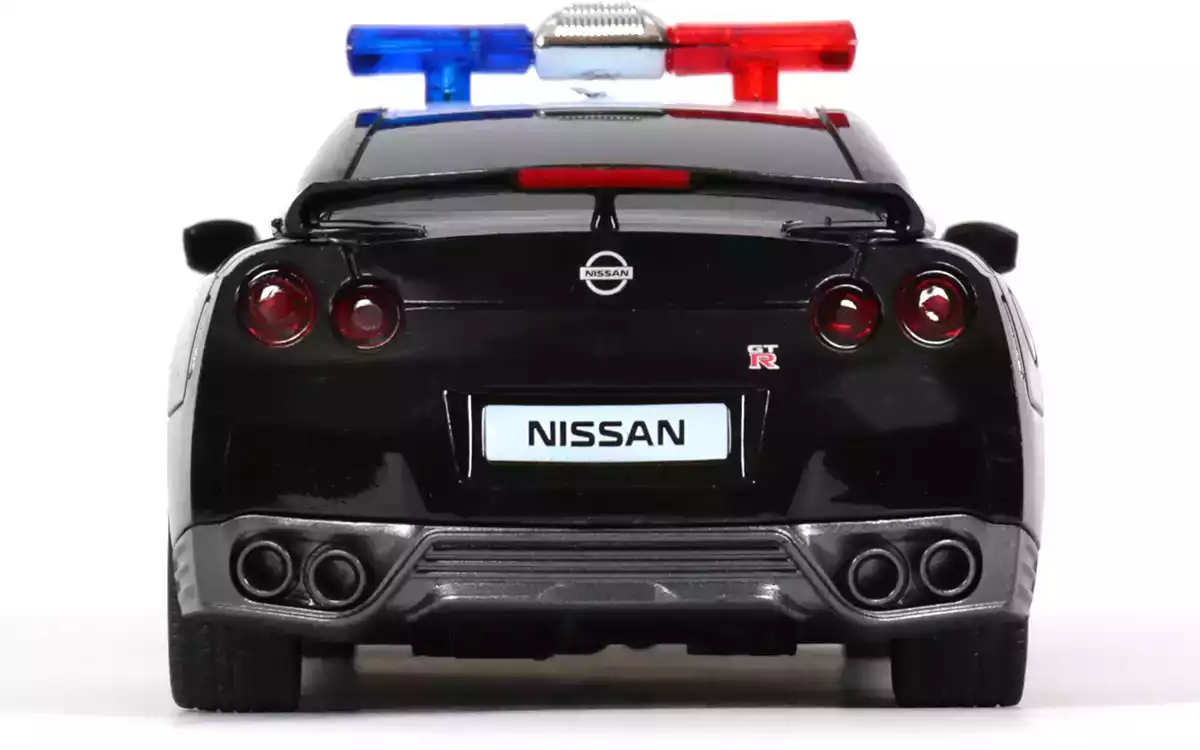 Машина р/у 1:20 Nissan GTR Полиция (с мигалками) купить в Саратове -  интернет магазин Rich Family