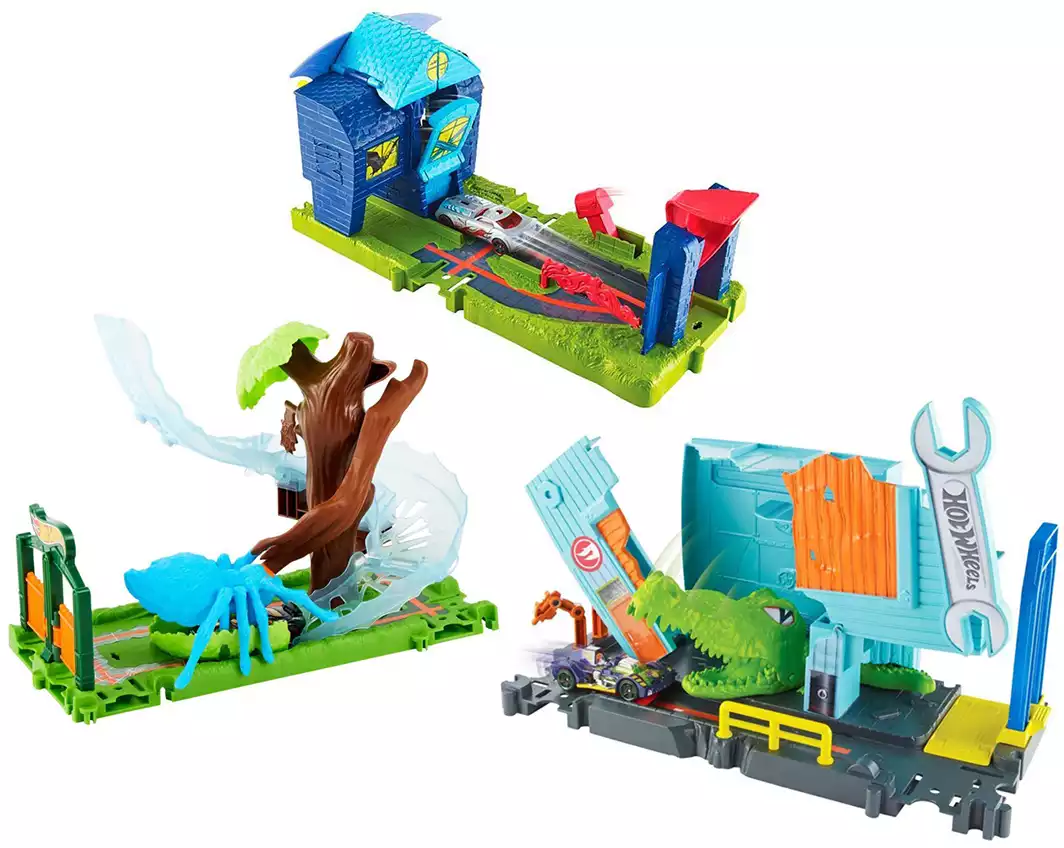 Игровой набор Hot Wheels Монстры -злодеи в ассортименте FNB05