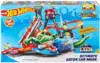 Игровой набор Hot Wheels Сити Невообразимая автомойка FTB67