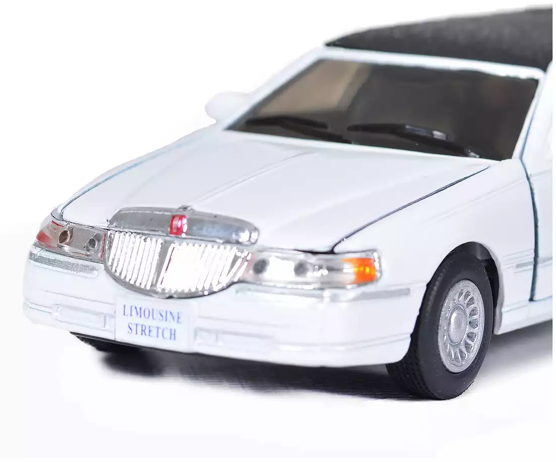 Модель машины Lincoln Town Car Stretch Limousine 1999 1:38 KT7001H KINSMART  купить в Тюмени - интернет магазин Rich Family