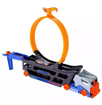 Игровой набор Hot Wheels GCK38 Трюковой тягач в/к