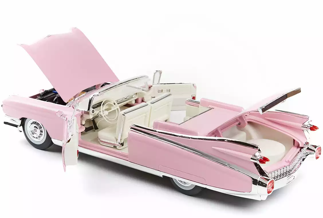 Модель машины 1:18 MAISTO Cadillac Eldorado Biarritz 1959 36813 купить в  Новокузнецке - интернет магазин Rich Family