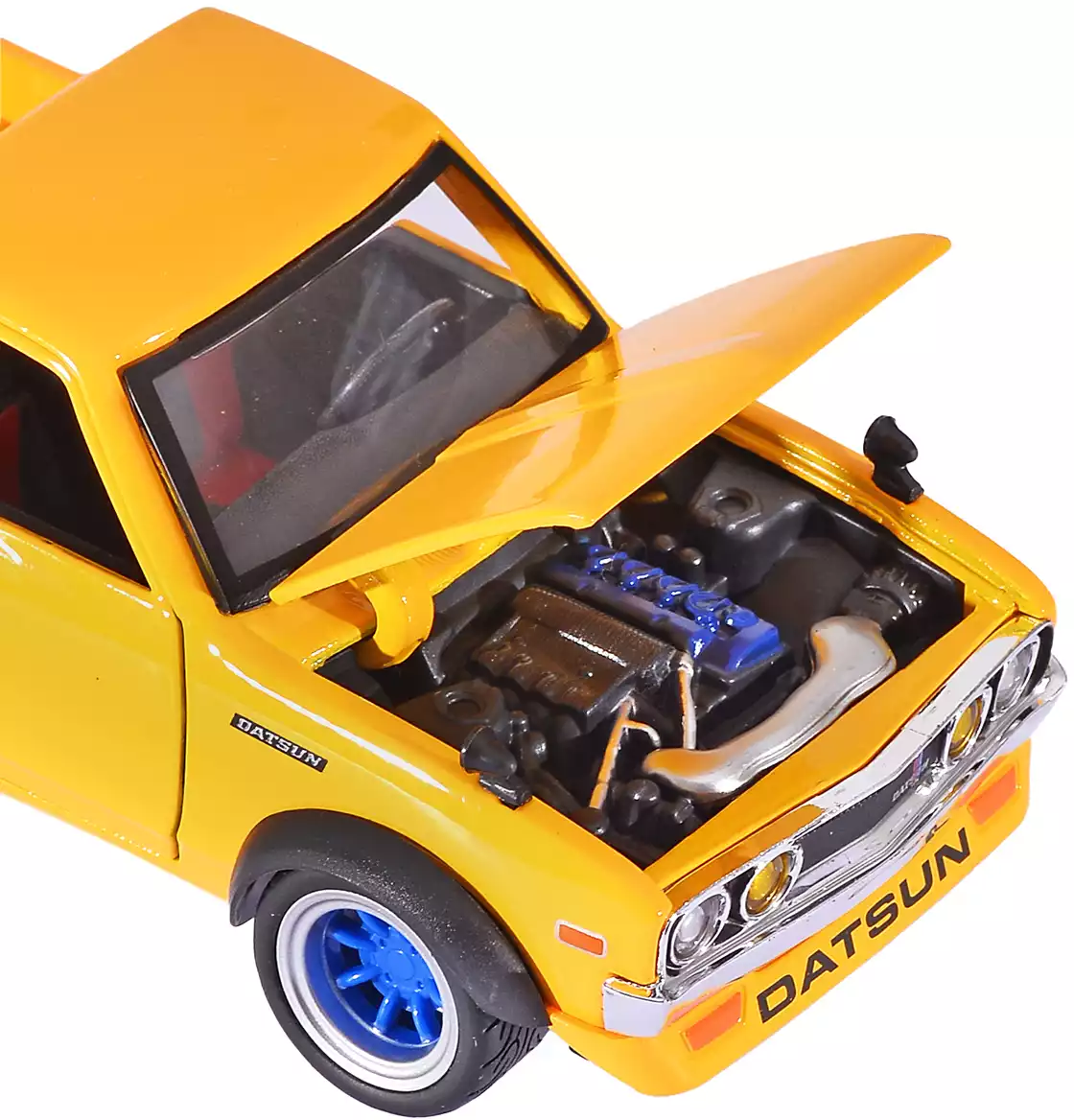 Модель машины 1:24 MAISTO Design Tokyo Mod - Datsun 620 Pick-up 1973 32528  купить в Челябинске - интернет магазин Rich Family