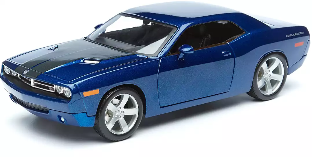 Dodge challenger 1/43. Dodge challenger 1 18. Додж черный матовый на радиоуправлении. Dodge challenger 1971 r/t. 1/18 greenlight dodge challenger r/t 1971.
