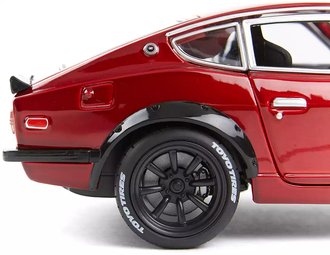 Модель машины 1:18 MAISTO Datsun 240Z 1971 32611 купить в Уфе - интернет  магазин Rich Family