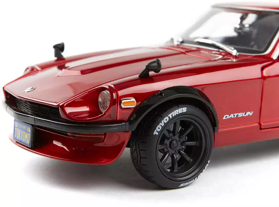 Модель машины 1:18 MAISTO Datsun 240Z 1971 32611