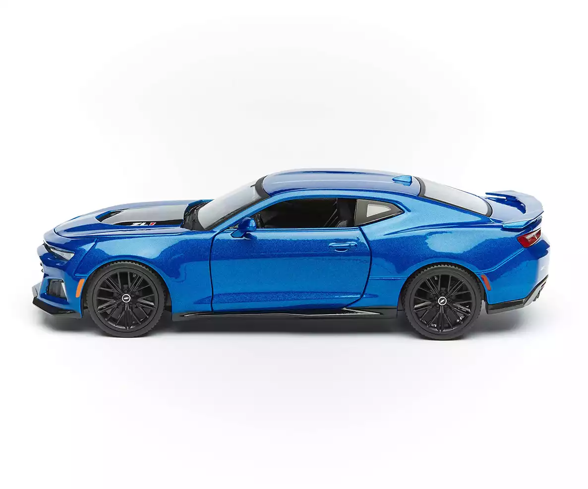 Модель машины 1:24 MAISTO Chevrolet (Chevy) Camaro 2015 31512 BU купить в  Челябинске - интернет магазин Rich Family