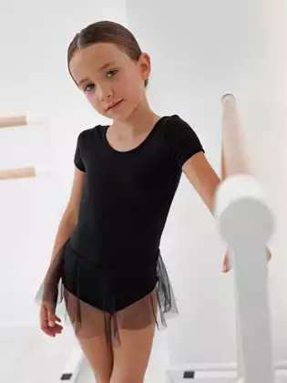 Гимнастический купальник с юбкой из сетки