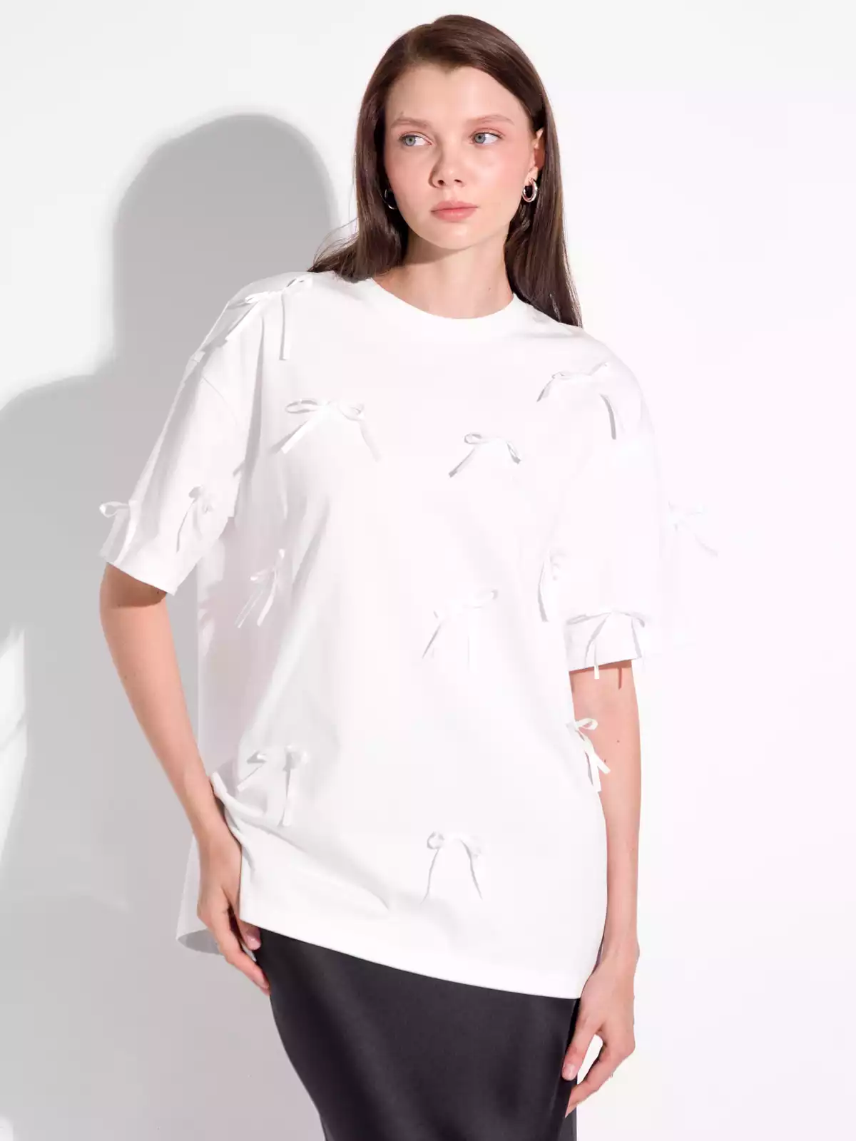 Футболка оверсайз с бантиками KEANU