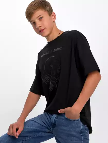 Футболка оверсайз Vulpes