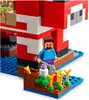 Конструктор МУУхоморный дом LEGO Minecraft, 500 дет.