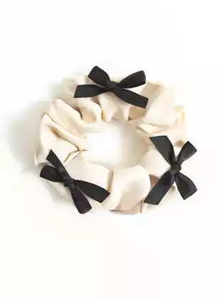 Резинка для волос 1 шт KEANU