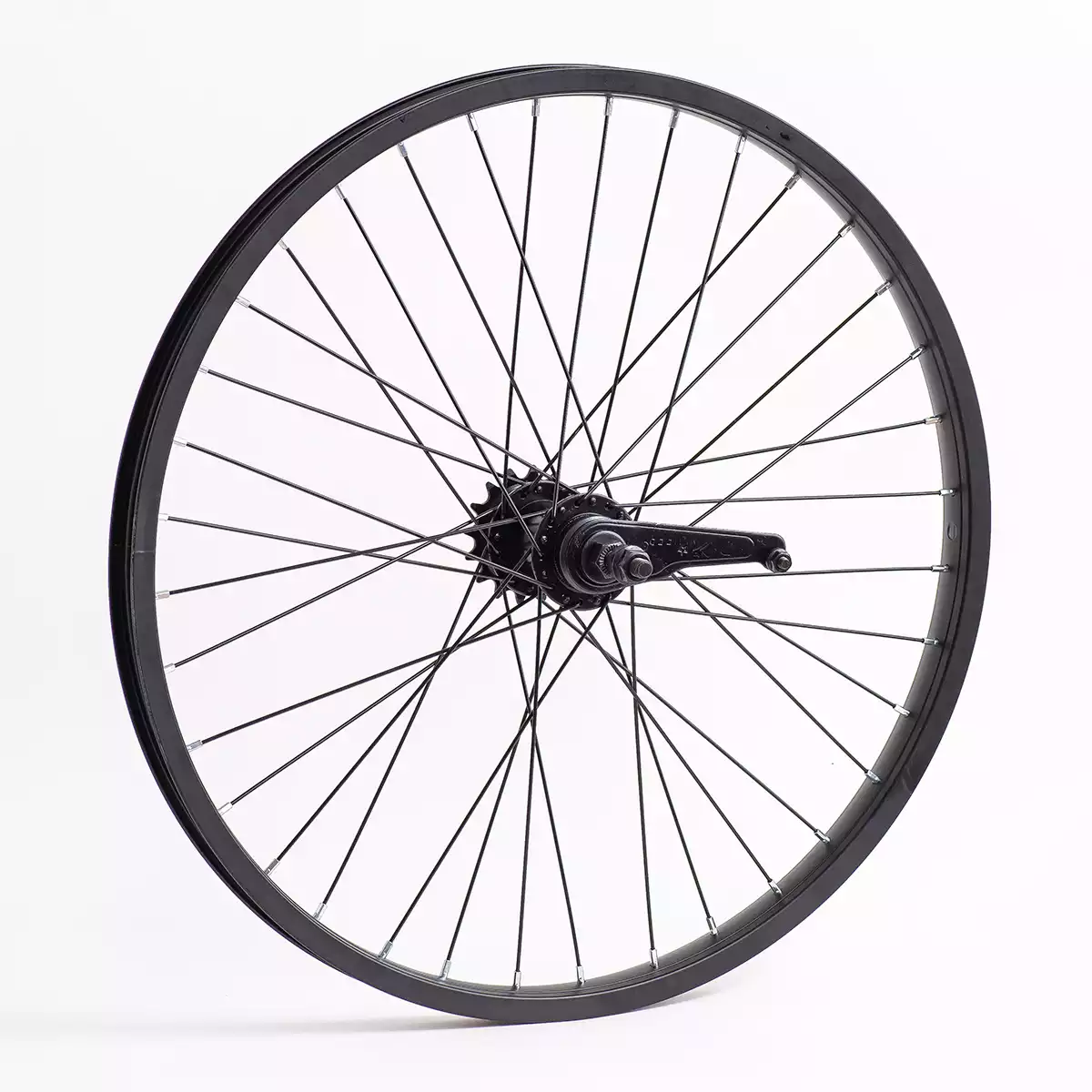 Колесо велосипедное 22 заднее в сборе, под трещотку, disc/v-brake, гайки