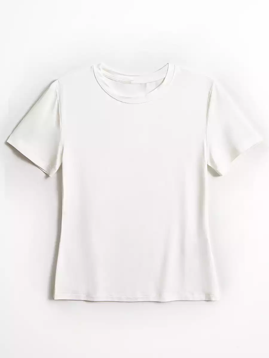 Приталенная футболка из вискозы KEANU