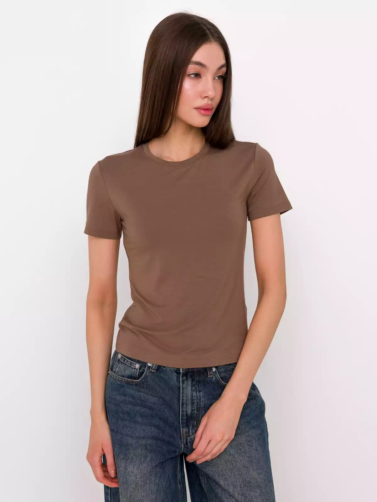 Приталенная футболка из вискозы KEANU