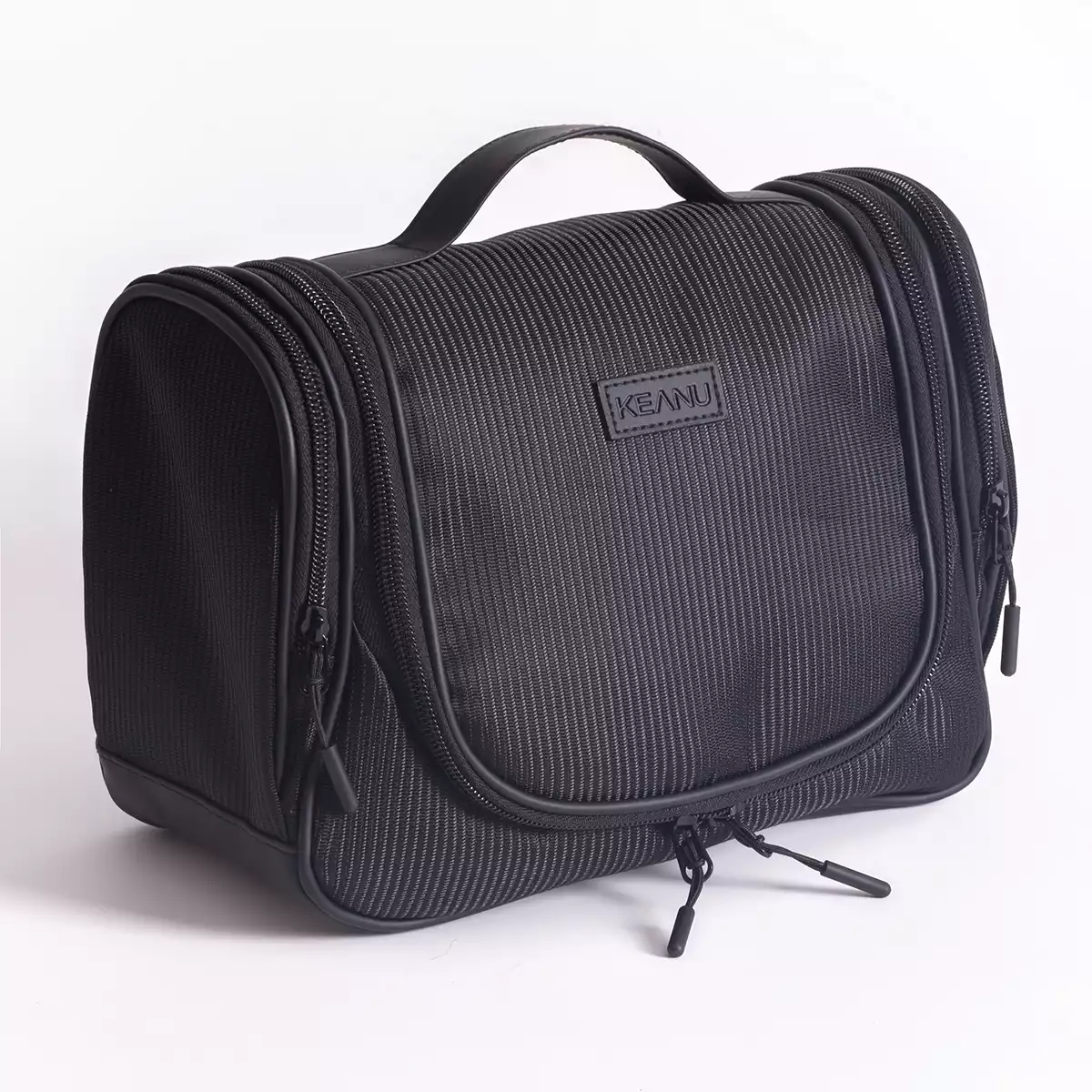 Косметичка женская черная QST12569 KEANU